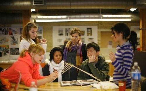 意大利留学吃瓜情侣,甜蜜瓜果下的异国爱情之旅